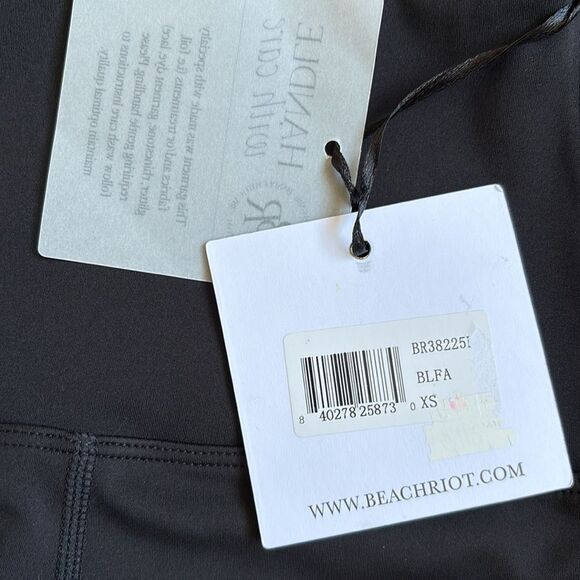 Beach Riot Black Leggings with Silver Accents - Picture 4 of 6